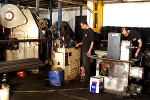 Yılmaz Asansör Bağlantı Elemanları - Makina Parkı