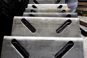 Asansör ray konsolları